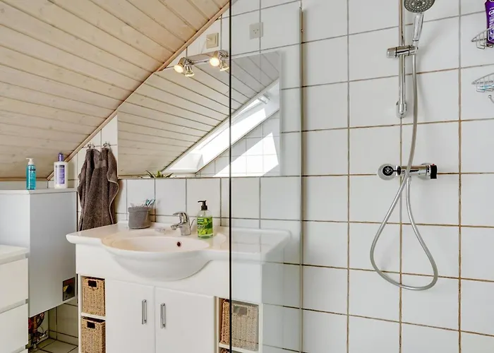 Gerharde - 2-3km From The Sea By Interhome